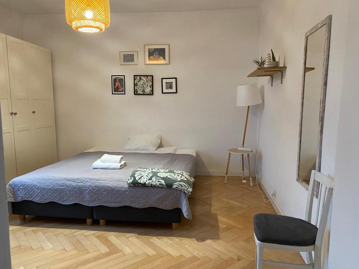 Slow Life Apartment Next To Metro Station 华沙 外观 照片
