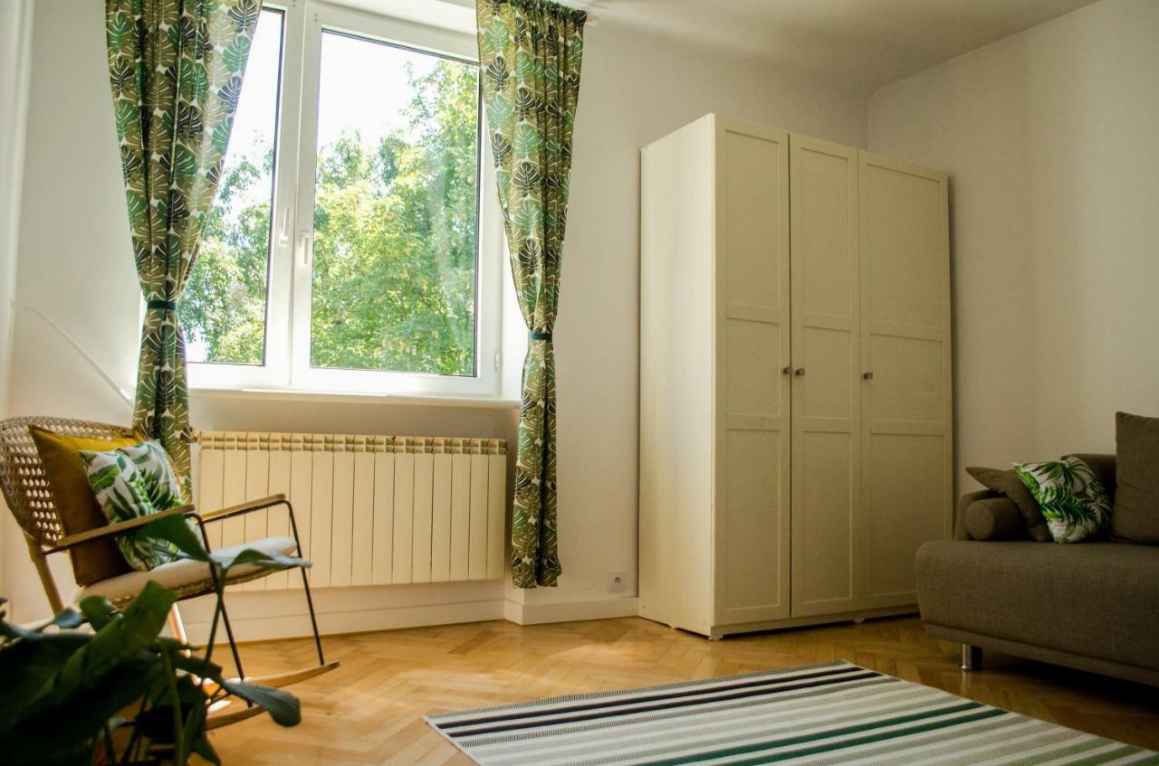 Slow Life Apartment Next To Metro Station 华沙 外观 照片